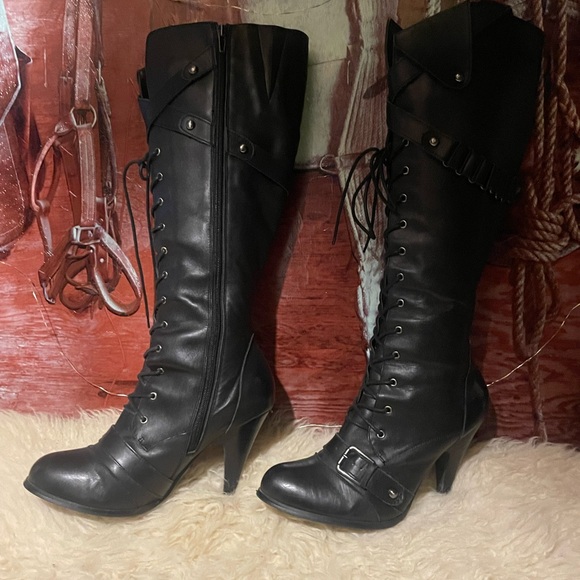 Naughty Monkey leather boots - Picture 2 of 12
